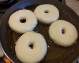 Foto langkah ke 5 dari resep Donat Menul, soft and fluffy!  👍😍.