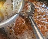 A picture of step 4 of Moong Dal Halwa.