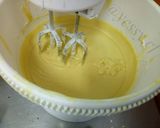 Foto langkah ke 4 dari resep Cassava Cake - Kue Bolu Tape.