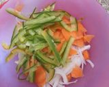 Foto del paso 1 de la receta: Camarones 🦐 con vegetales salteados