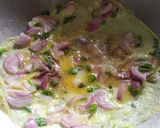 ম্যাগি অমলেট(maggi omelette recipe in bengali) রেসিপির ধাপ 4 ছবি