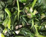 Basic Stir-fried Garlic Pea Sprouts recipe step 4 photo