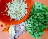 Foto langkah ke 2 dari resep Tumis Buncis Teri Medan.