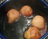 Foto del paso 3 de la receta: Peras al vino tinto