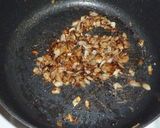 A picture of step 3 of Dry Curry with Eggplant and Tomato.