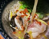 รูปขั้นตอนการทำที่ 2 ของ ข้าวต้มปลาเก๋าชิ้นโตเต็มคำ(สูตร1 กุ๋ยช่ายขาว และสูตร2 เซเลอรี่ คลินตัน...อะไร๊?? ตึ่งโป๊ะ)