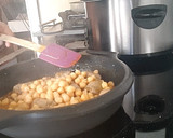 Foto del paso 8 de la receta: Garbanzos con butifarra y cogumelos