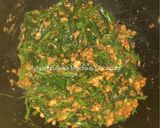Foto langkah ke 4 dari resep Tumis Tempe Kangkung Pedas.