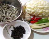 苦瓜豆鼓小魚乾的食譜步驟1照片