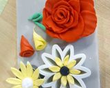 A picture of step 9 of Two-style fondant rose.