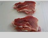 Foto del paso 9 de la receta: Muslos y contramuslos de pollo rellenos al horno