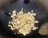 Foto langkah ke 3 dari resep Ayam Kecap Cabe Ijo.