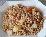 A picture of step 11 of Cocido Madrileño.