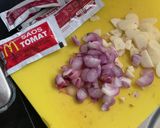 Foto langkah ke 3 dari resep Semur Bola Daging isi Puyuh.