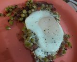 Foto del paso 4 de la receta: "colchón de arvejas con huevo"