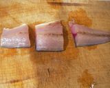 A picture of step 1 of Marinated and Deep Fried Mackerel.