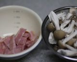 A picture of step 2 of Chinese Cabbage Soy Milk Soup.