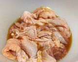 A picture of step 2 of Crispy Chicken in Green Onion Sauce.