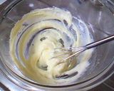 A picture of step 4 of White Chocolate Truffles with Cheese.