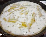 A picture of step 2 of Semolina Chilla.