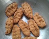ચુરમા ના લાડુ (Churma Na Ladu Recipe In Gujarati) રેસીપી સ્ટેપ2ફોટો