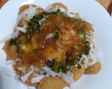A picture of step 4 of Lahori Ladu peethi Chaat.