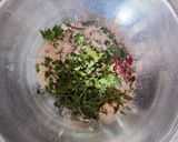 A picture of step 2 of Quiona thepla.