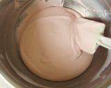 A picture of step 17 of Strawberry Mont Blanc Shortcake.