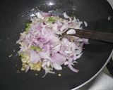 A picture of step 3 of Chilli chicken.