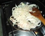 A picture of step 2 of Anday wala burger.