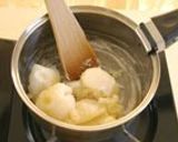A picture of step 3 of Peach Nerikiri (Sweet Bean Paste Confections) - Easy Wagashi to Make for Dolls' Festival.