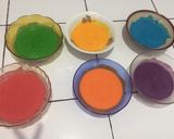 Foto langkah ke 3 dari resep Rainbow Mille Crepes.