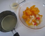 A picture of step 3 of Cuttable Canned Fruit Jello.
