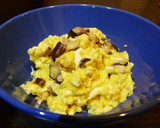A picture of step 7 of Fluffy Scrambled Eggs with Shiitake Mushrooms.