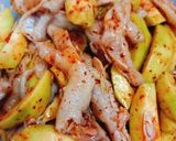 Hình bước làm 3 của món Cóc trái trộn chân gà