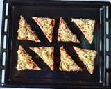 Foto langkah ke 5 dari resep Simple Pizza.