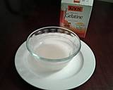 Strawberry Ripple Cream Pie recipe step 4 photo