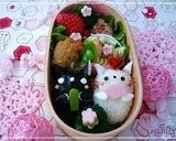 A picture of step 7 of Bento with Twin Kitty Hina Dolls.
