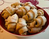Zsíros kifli recept fázis 3 fotója