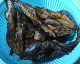 Foto langkah ke 2 dari resep Gulai ikan salai/ikan asap.