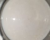 A picture of step 2 of Suji Uttapam.
