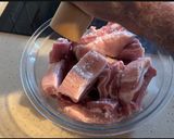 Foto del paso 1 de la receta: Costillas de cerdo en adobo oriental