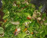 Foto langkah ke 5 dari resep 💚Tumis kangkung cumi & berbagi pengalaman💚.