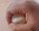 Foto del paso 8 de la receta: Bollitos rellenos de queso