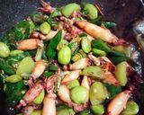 Foto langkah ke 3 dari resep Cumi Pete ijo.