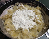 Foto del paso 1 de la receta: Repollo con bechamel gratinado