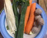 Foto langkah ke 1 dari resep Sup Kulit Kembang Tahu.