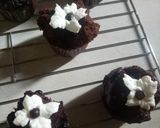 Foto langkah ke 6 dari resep Eggless Chocolate Cup Cake (Pakai magic com).