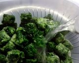A picture of step 2 of Creamy Spinach cooked in Thermomix.
