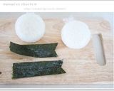 A picture of step 1 of Konobori Rice Balls for Children's Day.